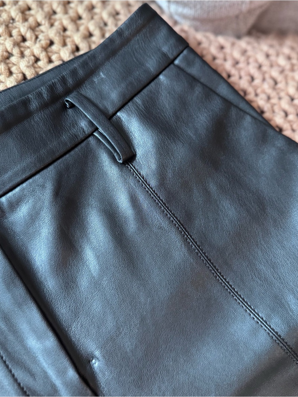 Ann Taylor Petite Faux Leather Pants 4P Black Straight Leg High Rise Career Chic - Picture 3 of 12